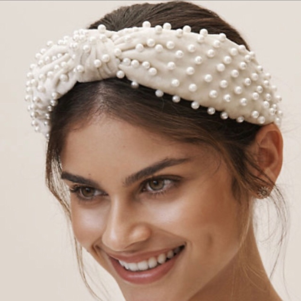 Lele Sadoughi Ivory White Velvet Pearl Headband